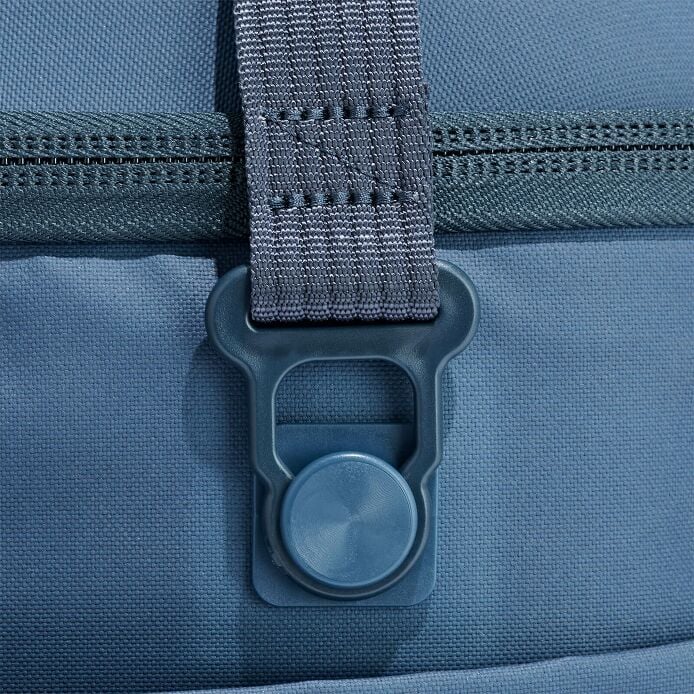 carryouttm-soft-cooler-15-l-p5 250815_hydro_cooler_details_14852_6.jpg