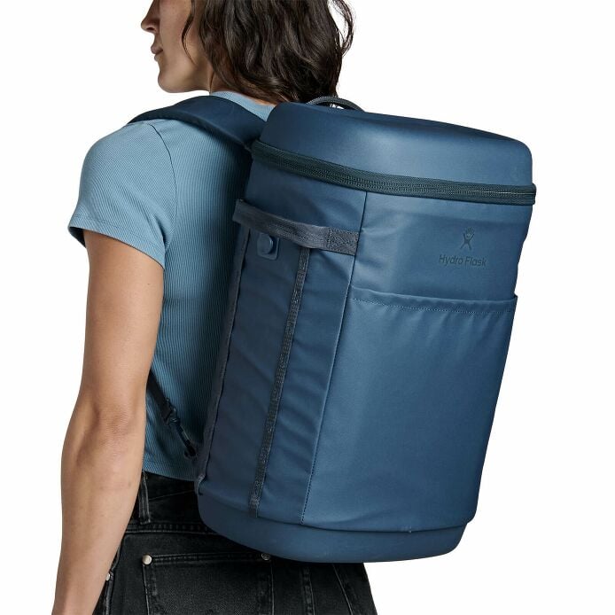 carryouttm-backpack-22-l-n3 250815_hydro_s26_hb_14605_7.jpg