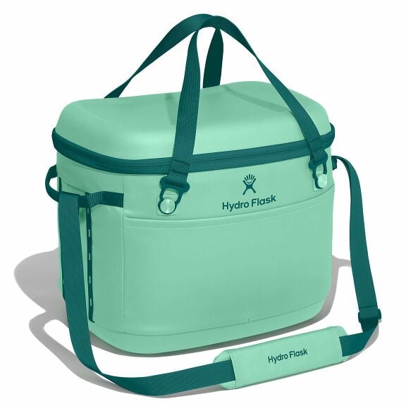 carryouttm-soft-cooler-30-l-f9 cpco344-carryout-cooler-30l-mermaid-green-angled_1.jpg