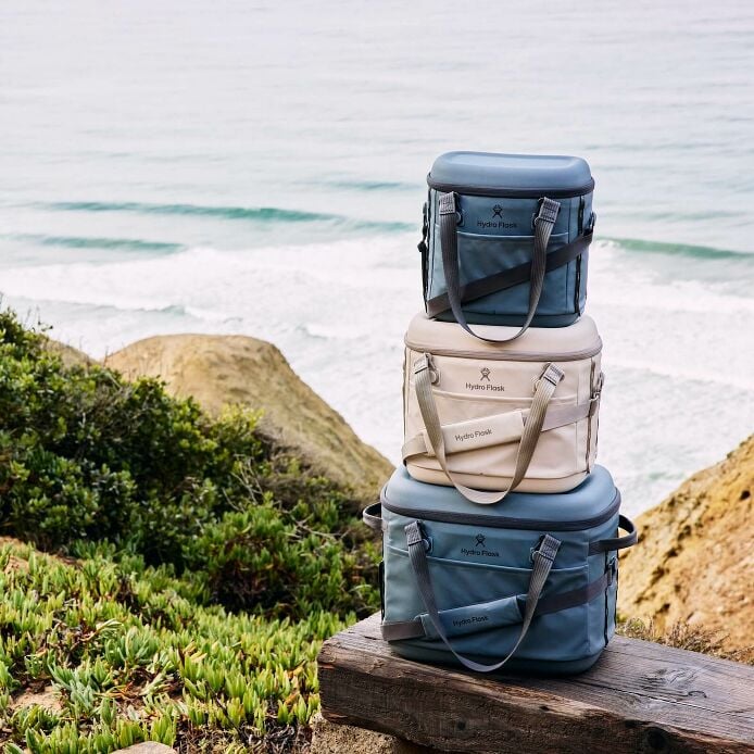 carryouttm-soft-cooler-30-l-f9 hf_carryout_bouwer_d1_l1_torrey_pines_still_life_0252_1_6.jpg