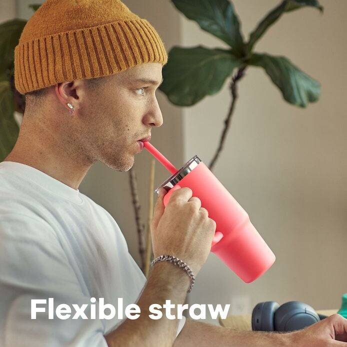 hydration-handledtm-bundle-c3 hf_s26_ttpscc_apdp_06.jpg
