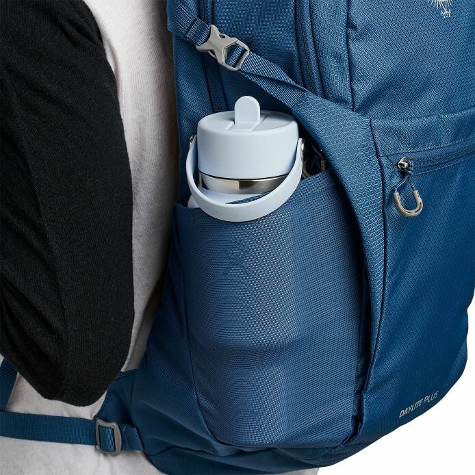 24-oz-travel-bottle-with-flex-straw-cap-m4 travelbottle-hb-backpack_1_8_1.jpg