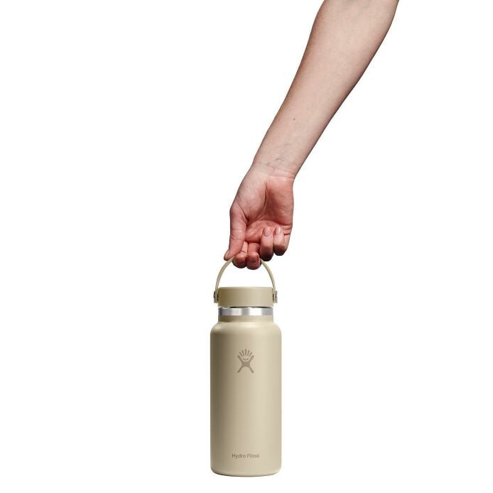 32-oz-wide-mouth-bottle-g3 w32cts114_32ozwideflexcap_oat_hb_1.jpg